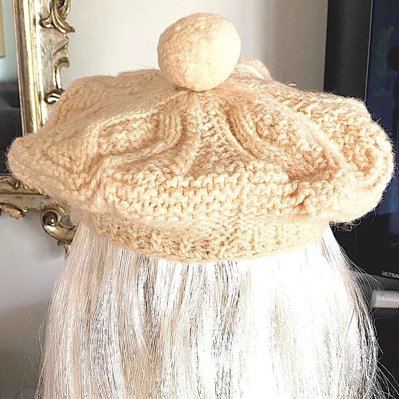 🐑JOHN MOLLOY🐑 WOOLLY CROCHET HAT HANDMADE IN NORTHERN IRELAND VTG PERFECT🇮🇪 - Picture 5 of 11